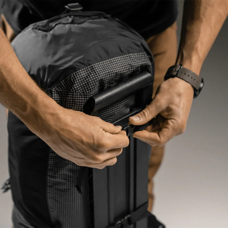 matador freefly packable duffle--luggage strap view