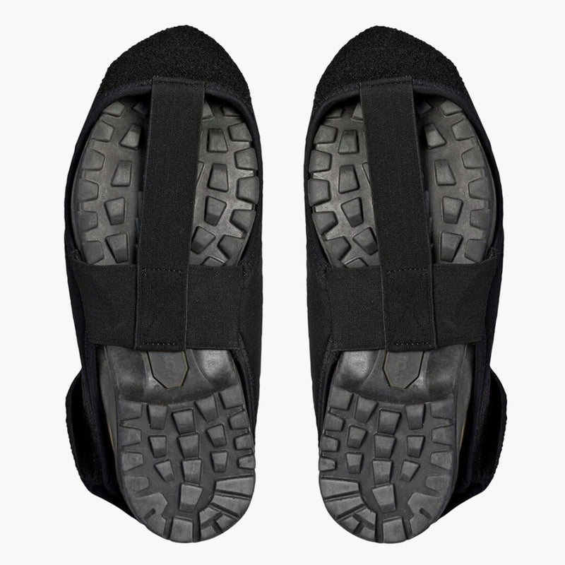 crescent moon snowshoes booties - sole view
