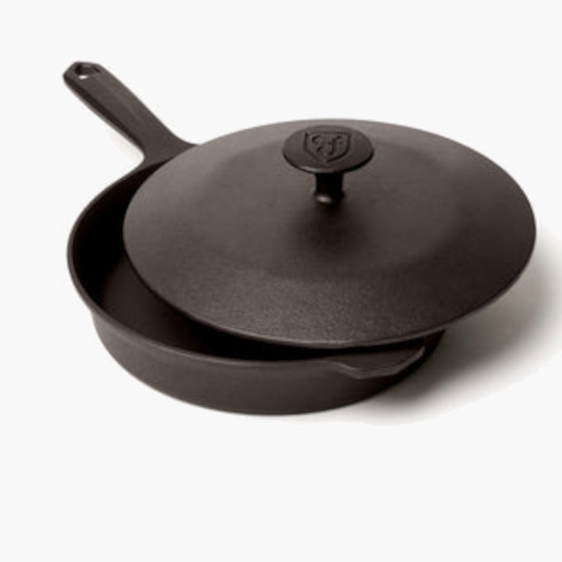 Field Company Cast Iron Lid 6 - with pan view