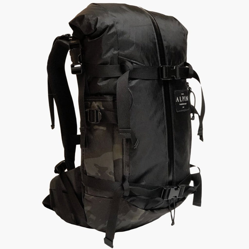 Ascent X-Pack 25L--angled view