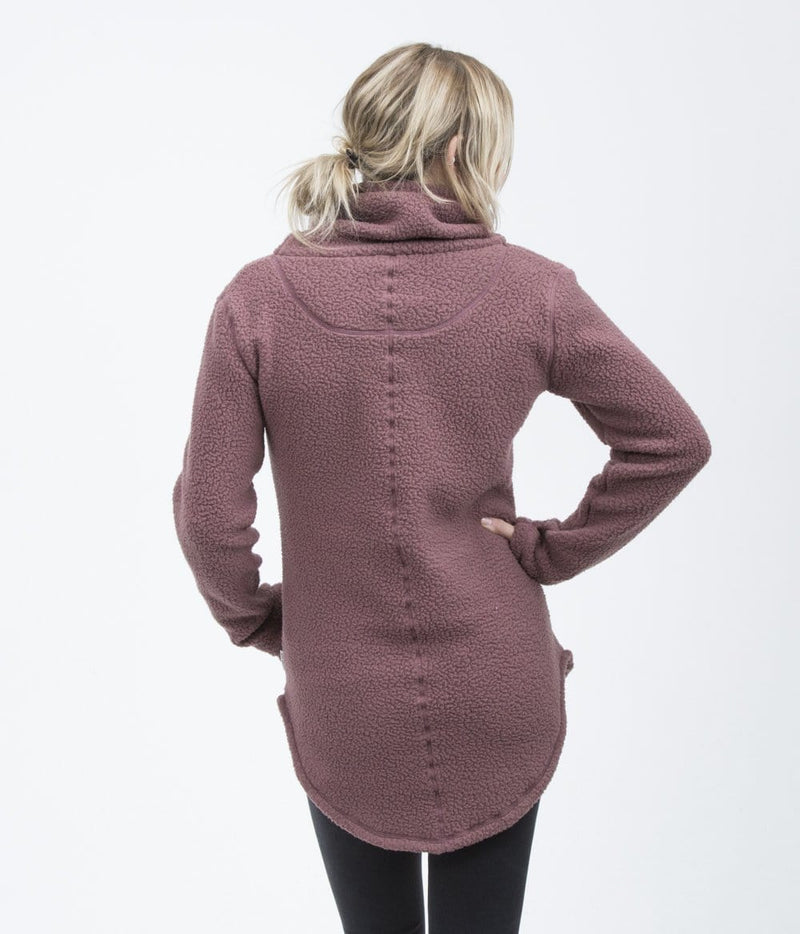 Deso Supply Co. Tallac Marron Pullover--on model--back view