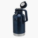 Stanley Classic Easy-Pour Growler--open